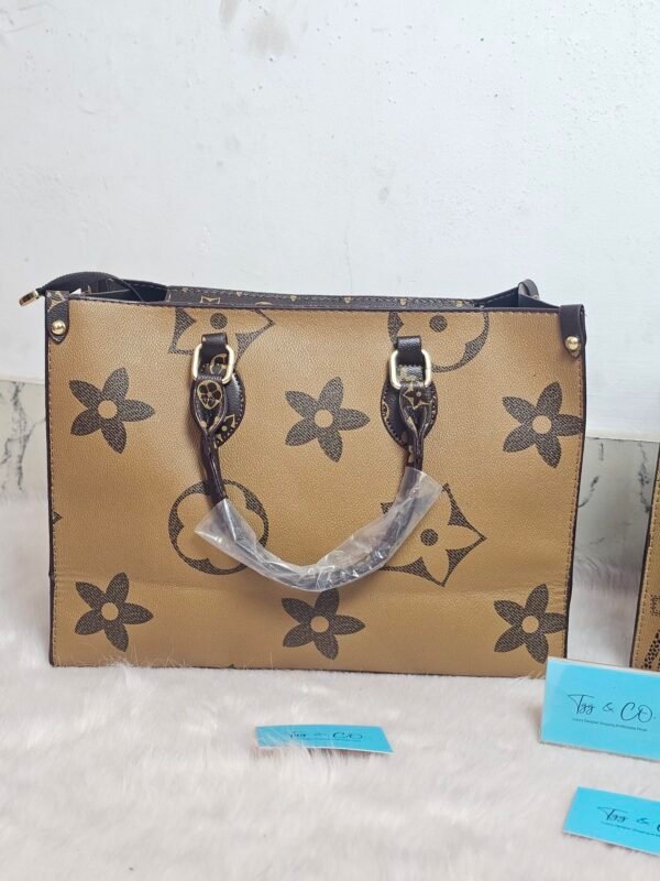 Im*ported tote hand bags . - Image 4