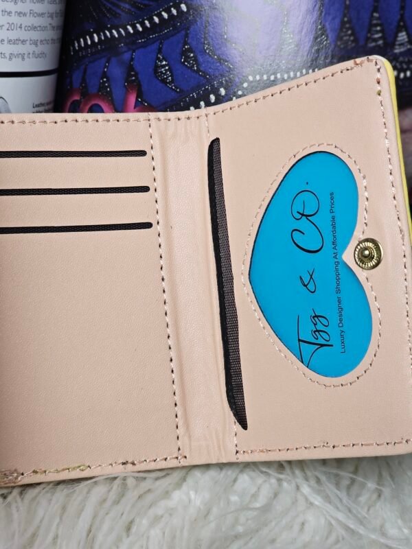 Fashion Women Cute Flower Wallet. - Image 3