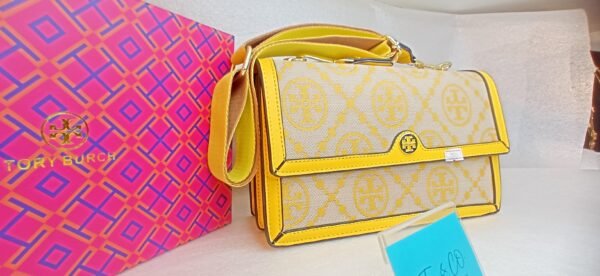 Tor*y bu*rch hands bag adjustable strap with box - Image 6