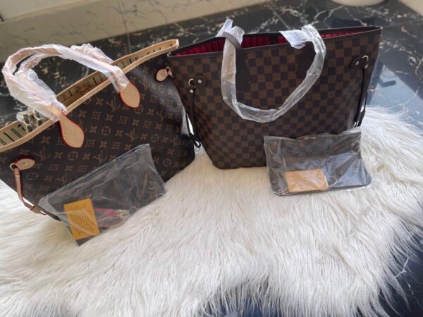 Beautiful office tote celebrity fashion bags available in stock. - Image 13