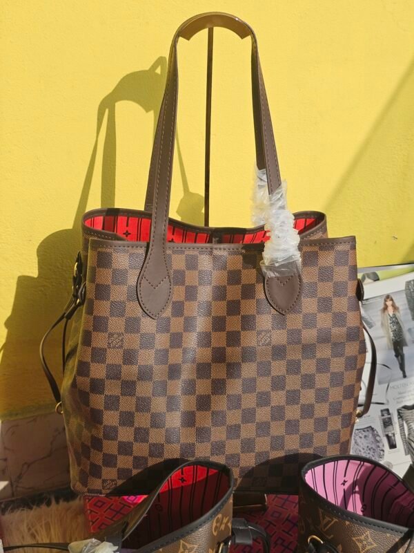 Beautiful office tote celebrity fashion bags available in stock. - Image 7