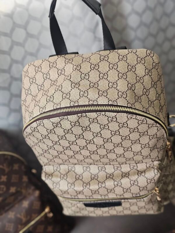 Des*igner imported stylish bag pack for regular use. - Image 4