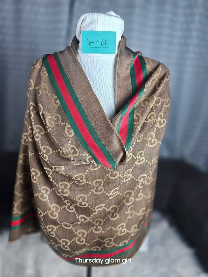 Cashmere thin summer wear for regular wear comfortable shawl.